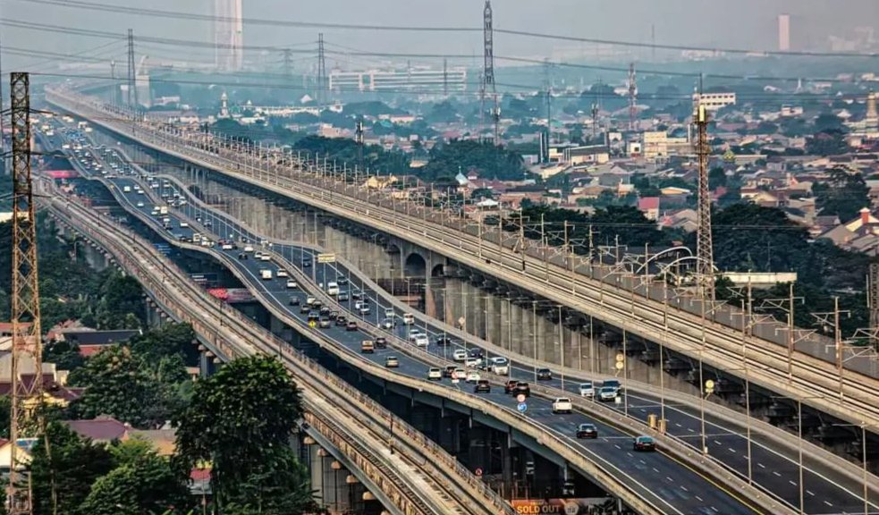 Kejaksaan Agung Periksa Dua Saksi Terkait Dugaan Korupsi Proyek Tol MBZ